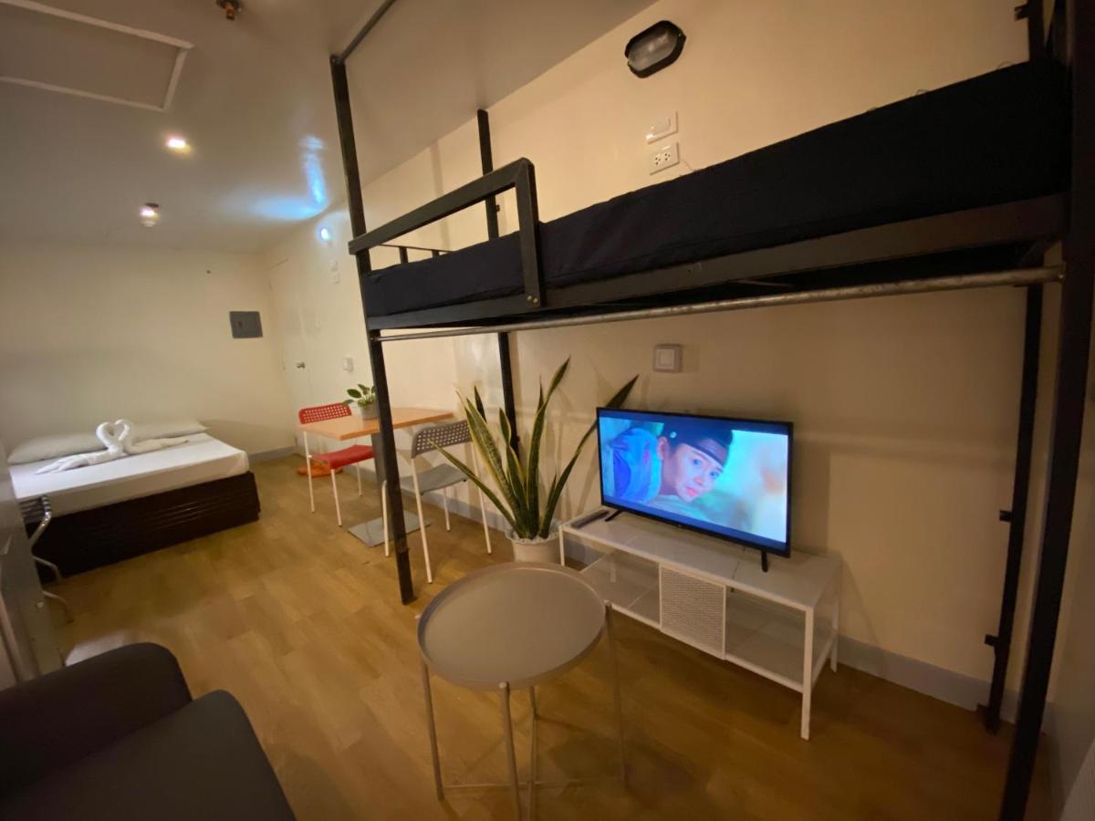 Burgos Hub Hostel Пасай Екстер'єр фото