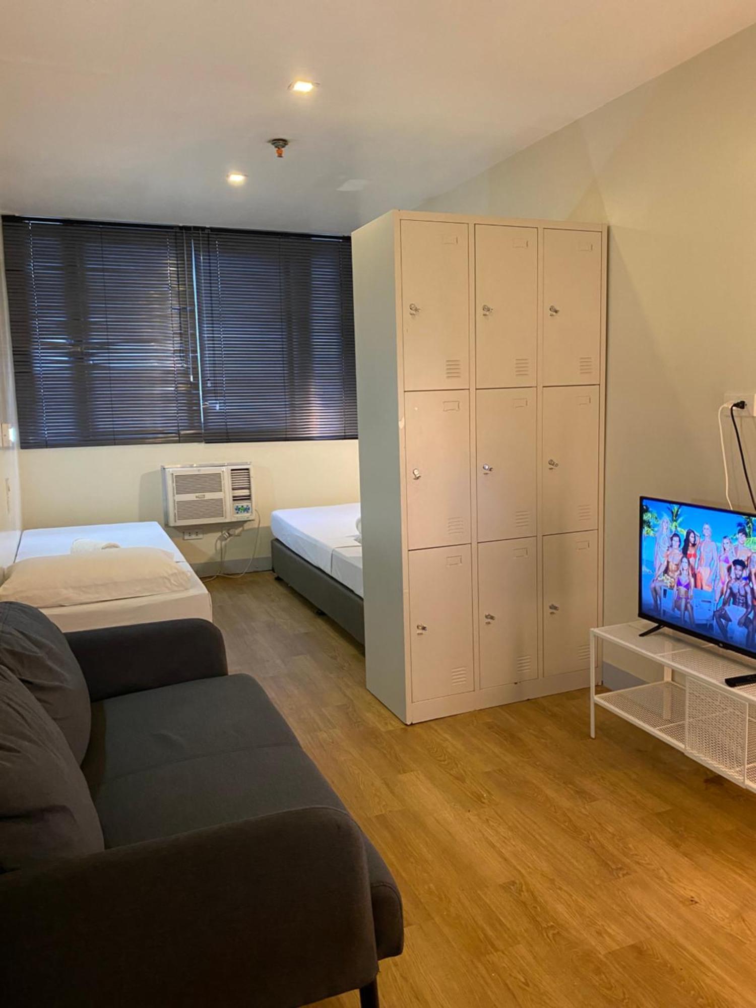 Burgos Hub Hostel Пасай Екстер'єр фото
