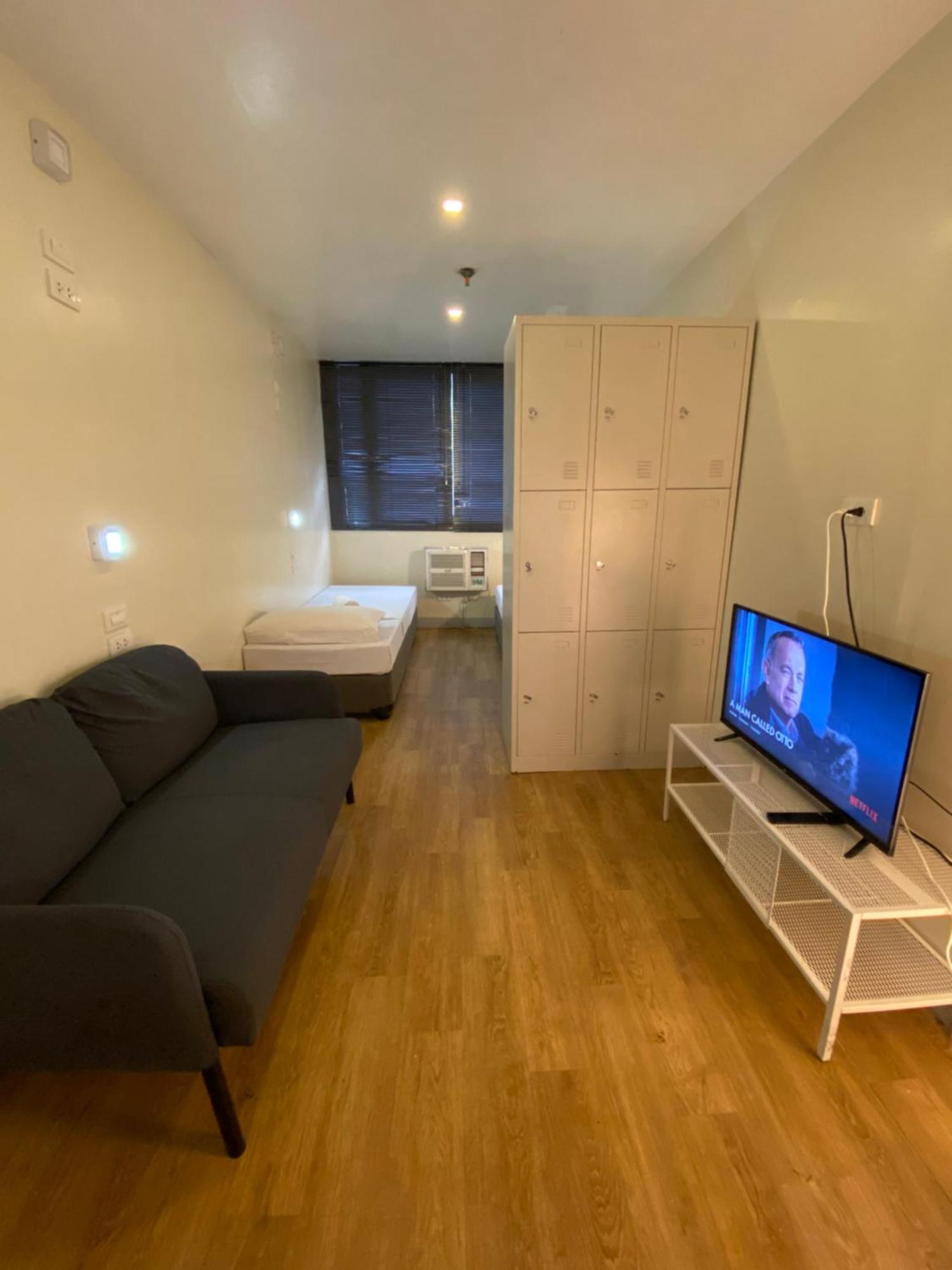 Burgos Hub Hostel Пасай Екстер'єр фото
