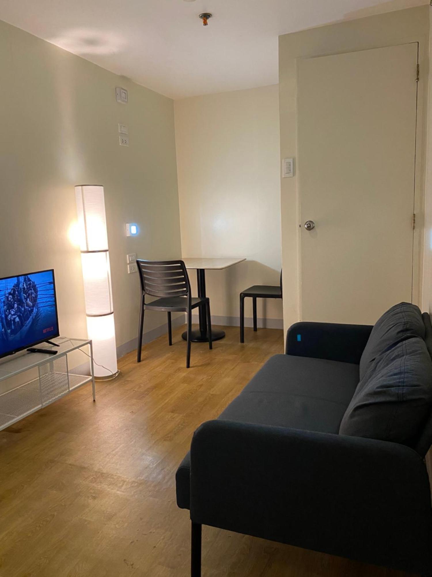 Burgos Hub Hostel Пасай Екстер'єр фото